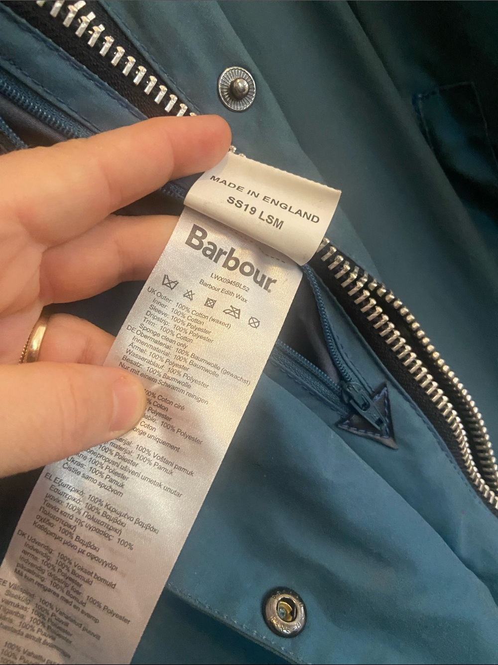 Alexa Chung Barbour Waxed Cotton Jacket with Black Corduroy Collar - Picture 6 of 16